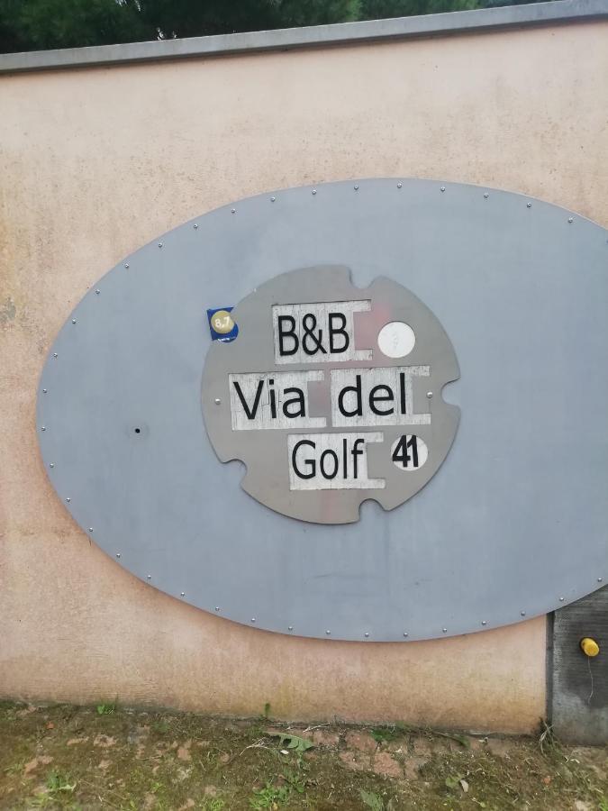 Bed & Breakfast Viadelgolf41 Carimate ภายนอก รูปภาพ
